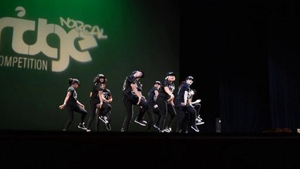 The Pros and Cons of Online Commerce