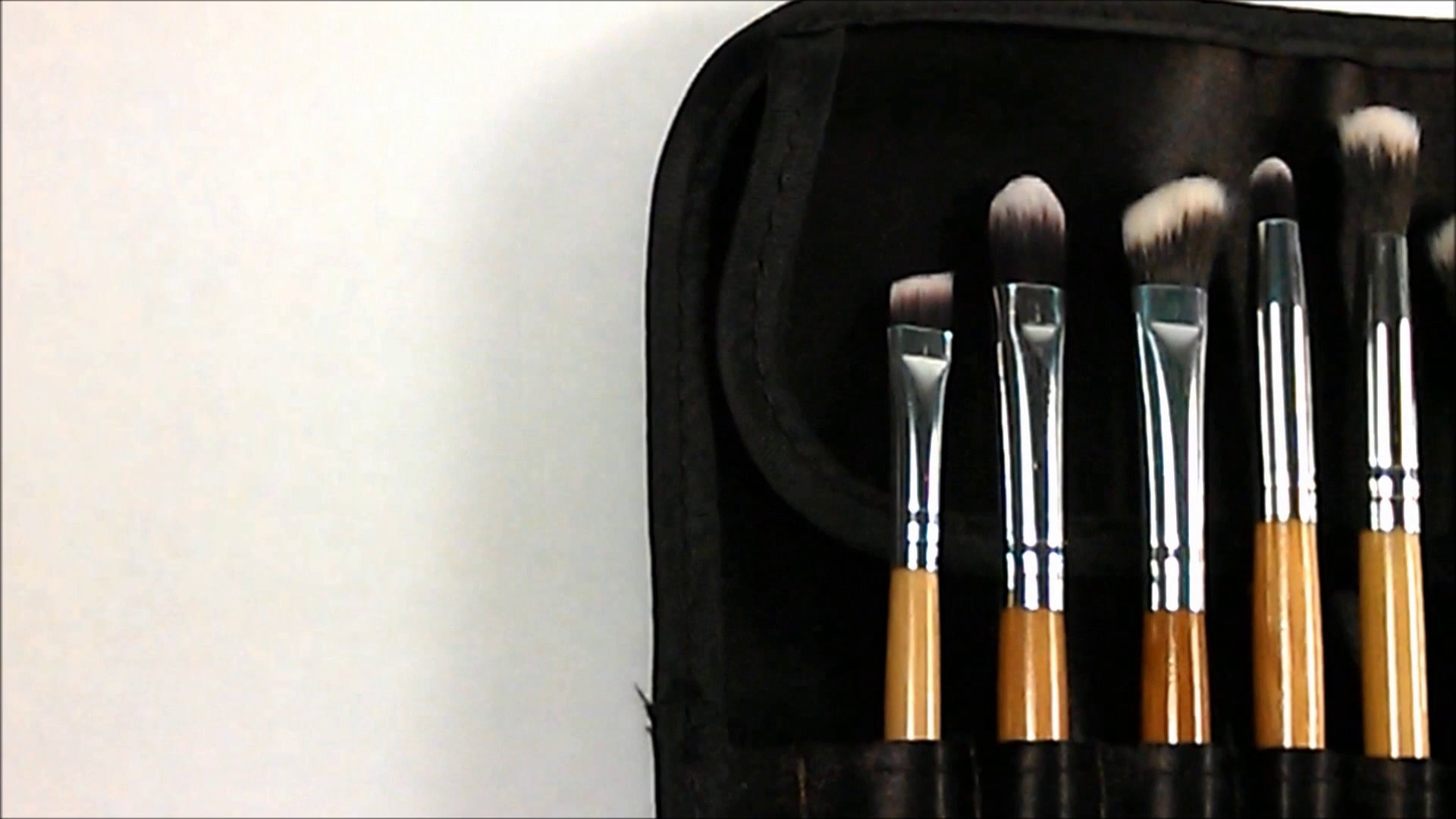 10 Piece Professional Cosmetic Brushes - Video Overview