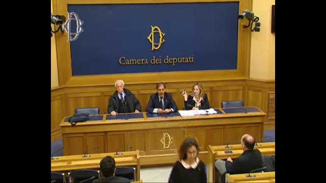 Roma - Marò - Conferenza stampa di Ignazio La Russa (13.05.14)