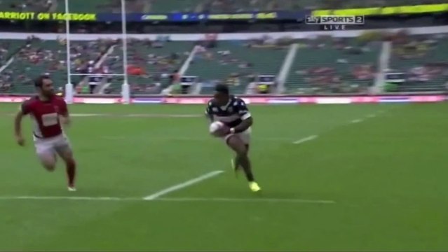 Carlin Isles enchaîne un gros plaquage avec un essai