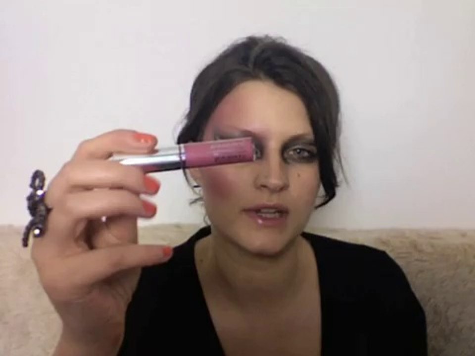Random ramble while I apply make-up badly.