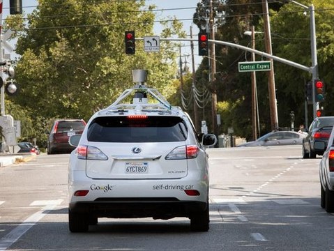 Dunya News - Google's driverless cars take a ride on city streets in California highways