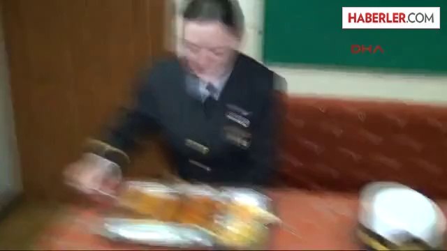 Barbaros Türk Deniz Görev Grubu'nda Türk Kadın Subaylar