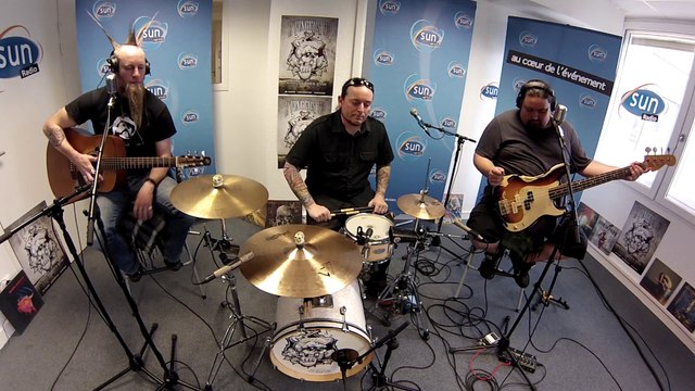 Two Fingers Up - For whom the bell tolls (Metallica cover)