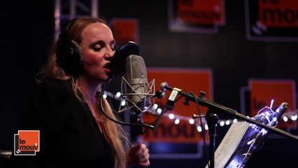 Chloé Mons - Chains (en Mouv'Session)