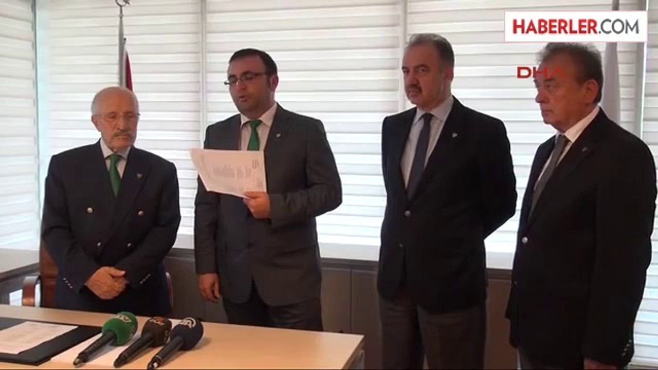 Bursaspor'da Başkan Adayları Listelerini Teslim Etti