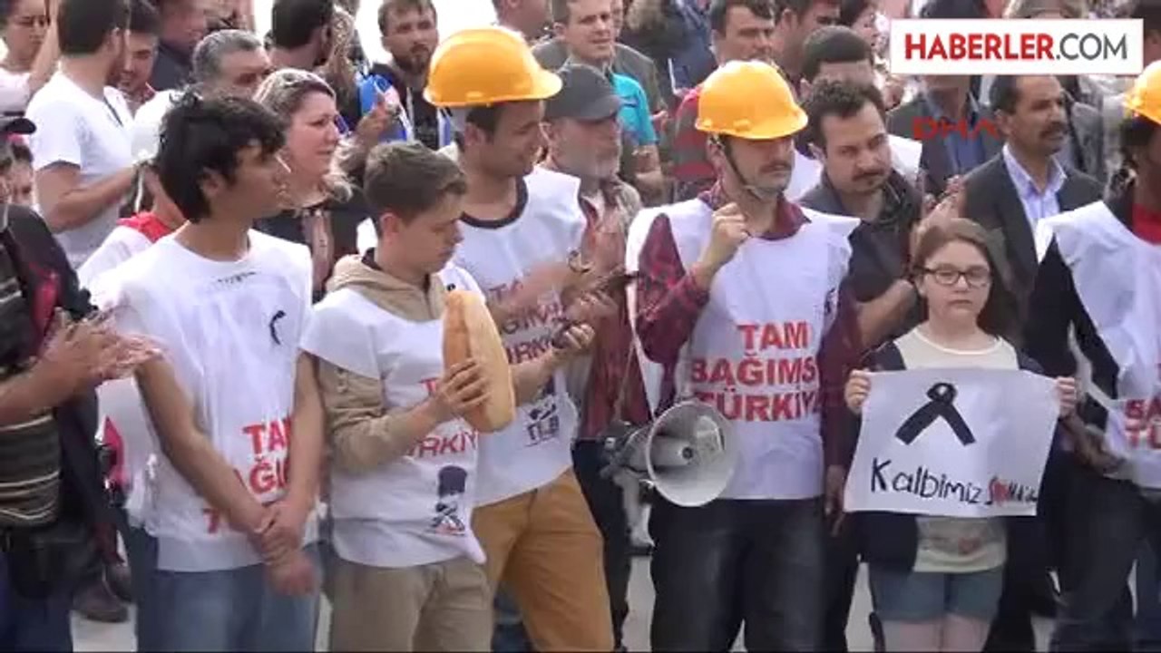 Bandırma'da 'Soma' Protestosu