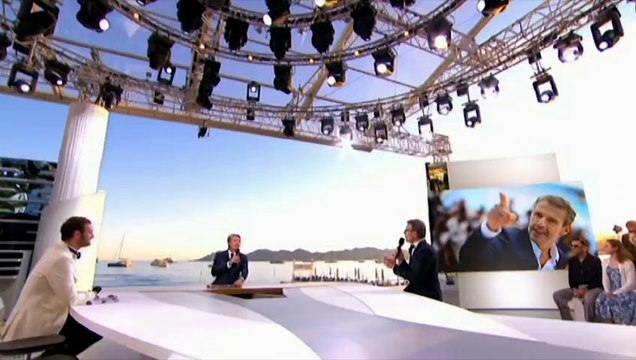 Les directs du Grand Journal et d'I-Télé interrompus par des intermittents à Cannes