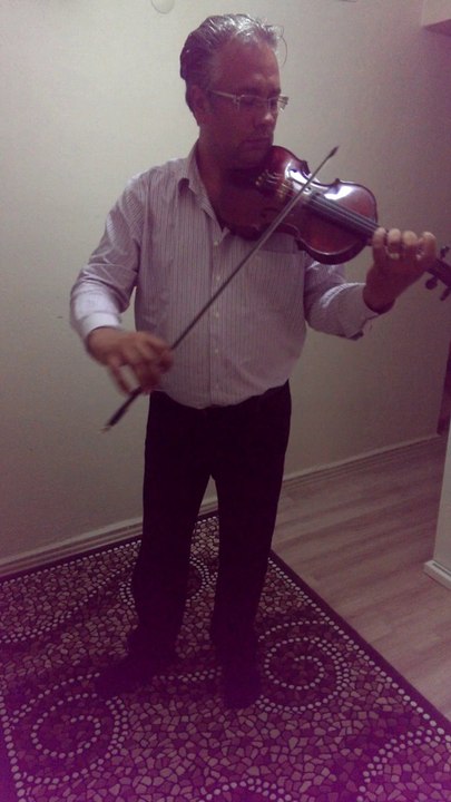 HASRETİNLE YANDI GÖNLÜM.