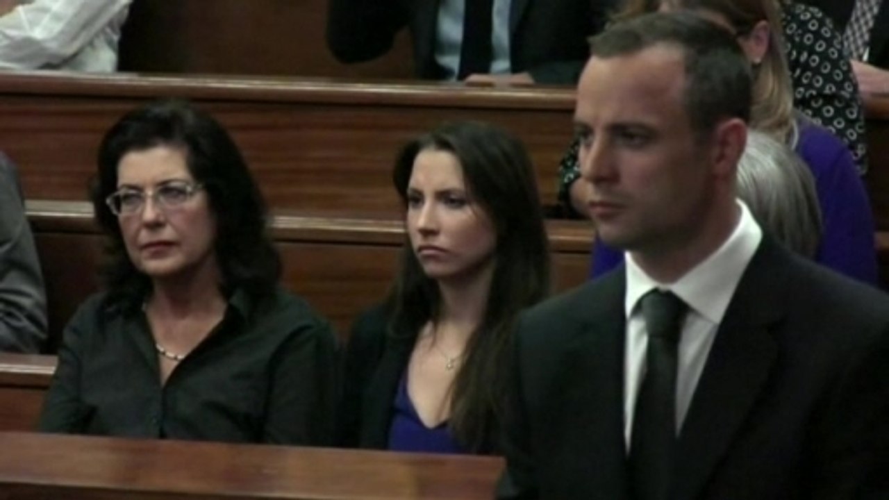 South African court orders Pistorius to undergo mental evaluation