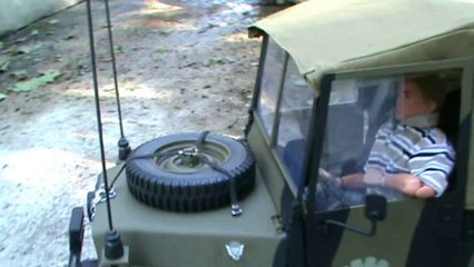 Land Rover Lightweight Commando RC