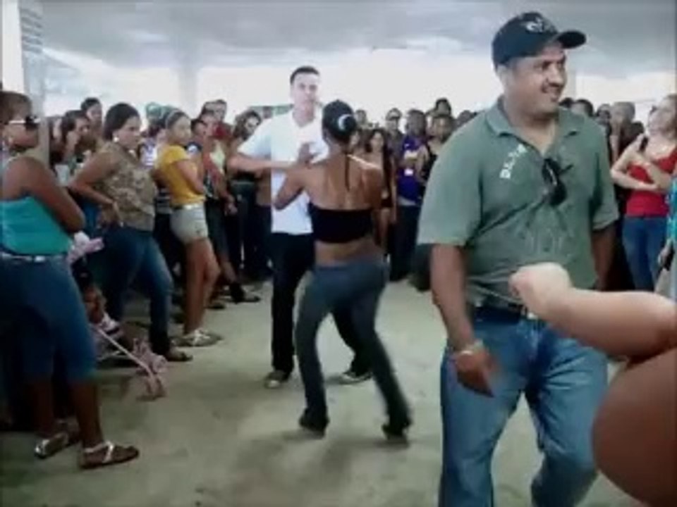 Bailando la conocí - Grupo La Fiebre F@ns Dance