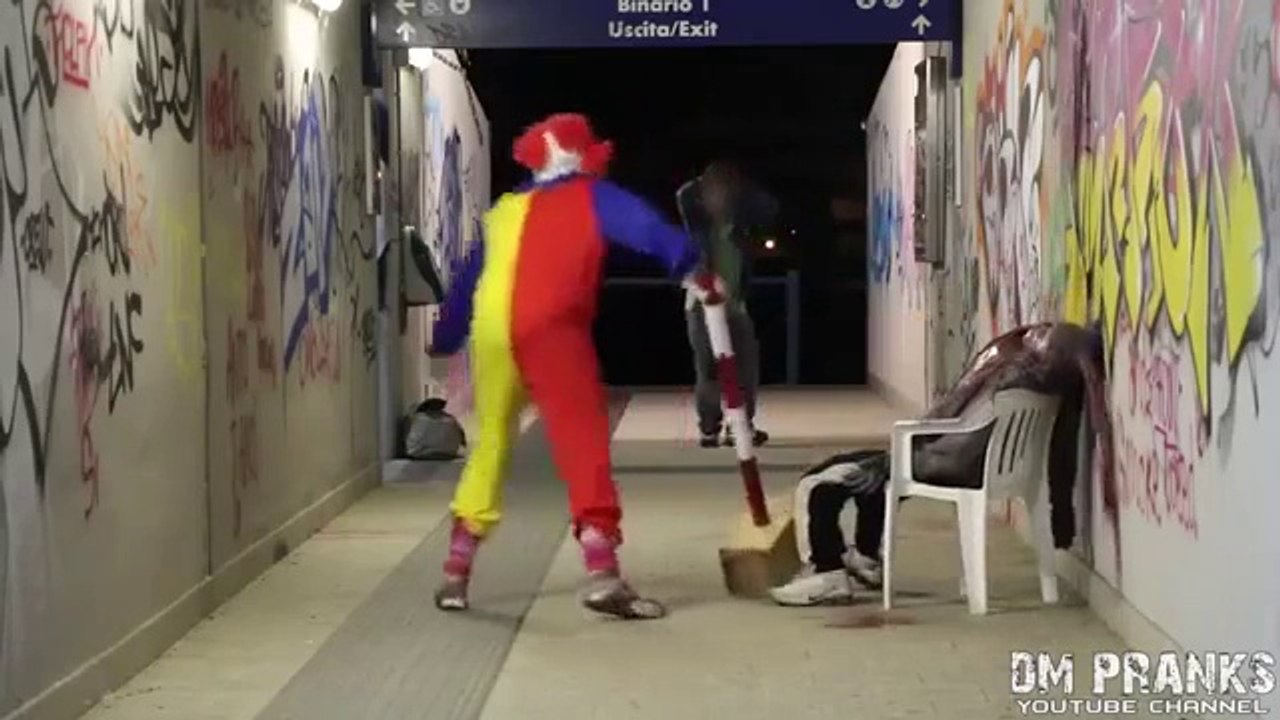 CLOWN MURDER PRANK