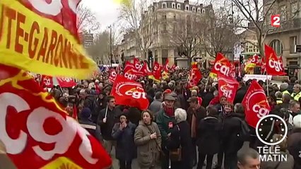 Les fonctionnaires dans la rue pour dégeler leurs salaires