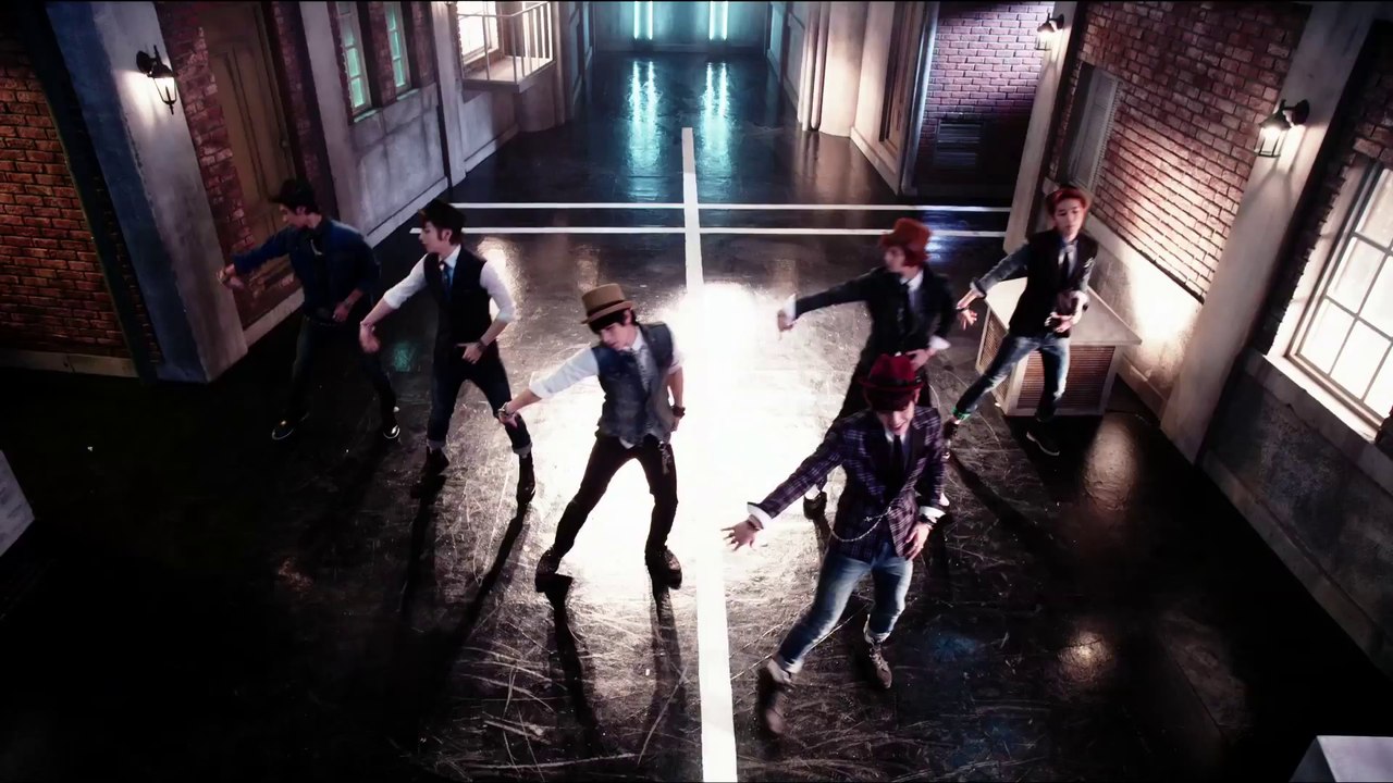 Shaking Heart - C-CLOWN