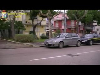 L'Aquila - Doganiere arrestato in flagranza di reato (14.05.14)