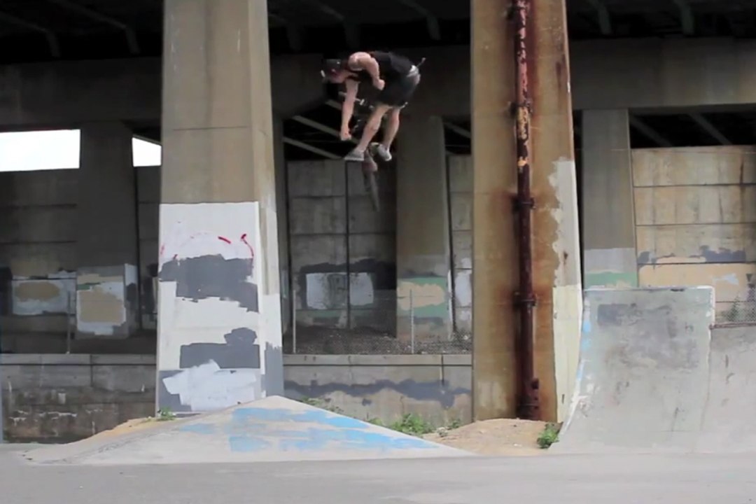 Merritt BMX presents Welcome To The Team Chris Childs - BMX