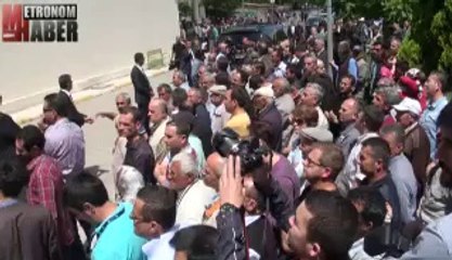 Cumhur Başkanı Abdullah Gül Akhisardaki yaralıları ziyaret etti