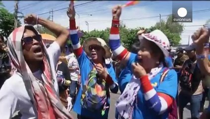 Tayland muhalefeti kanun değişmeden seçime gidilmesine karşı