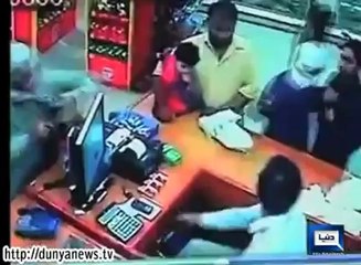 robbery attacked on shop