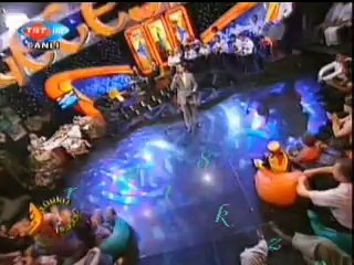 Orhan HAKALMAZ-Bulutlar Oynar Oynaşır Felekte (Sarı Kız)