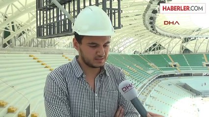 Konya Stadı'nda 450 İşçi Bedenleriyle Soma'ya Destek Oldu