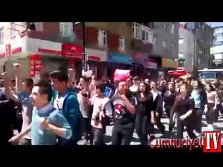 İstanbul'da öğrenciler yolu kesti: Her yer Soma