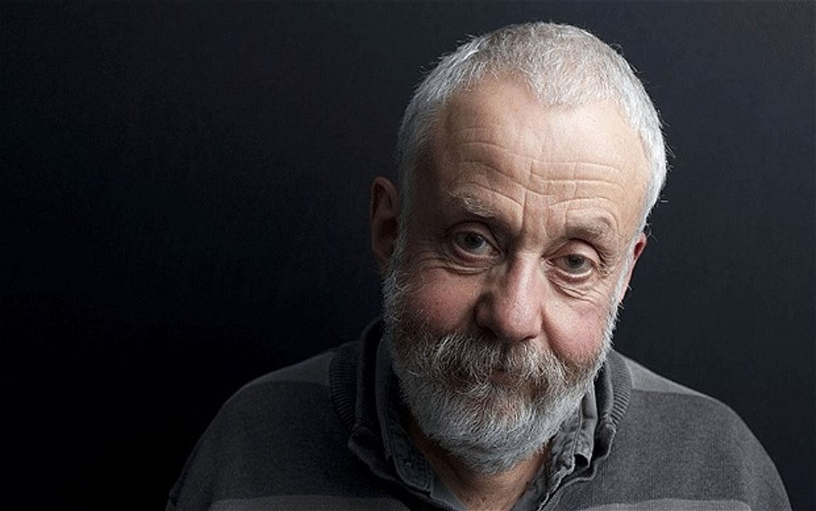 Mike Leigh : 'You can research for million years, but it doesn't make things happen in front of the camera'