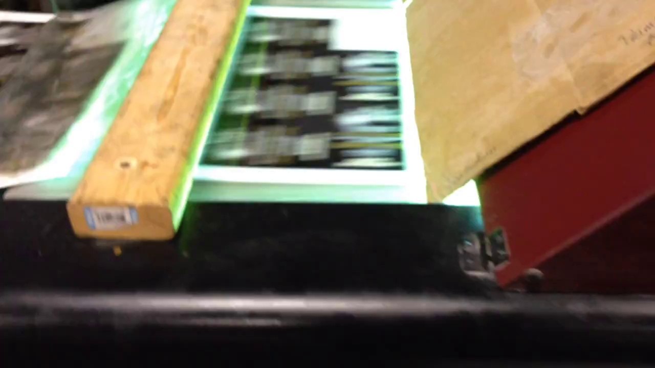 Flyer Sheets UV Coating