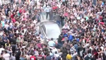 İşte Erdoğan'ın makam aracının tekmelendiği ve halktan kaçtığı o anlar