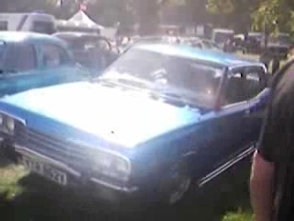 voiture qui danse