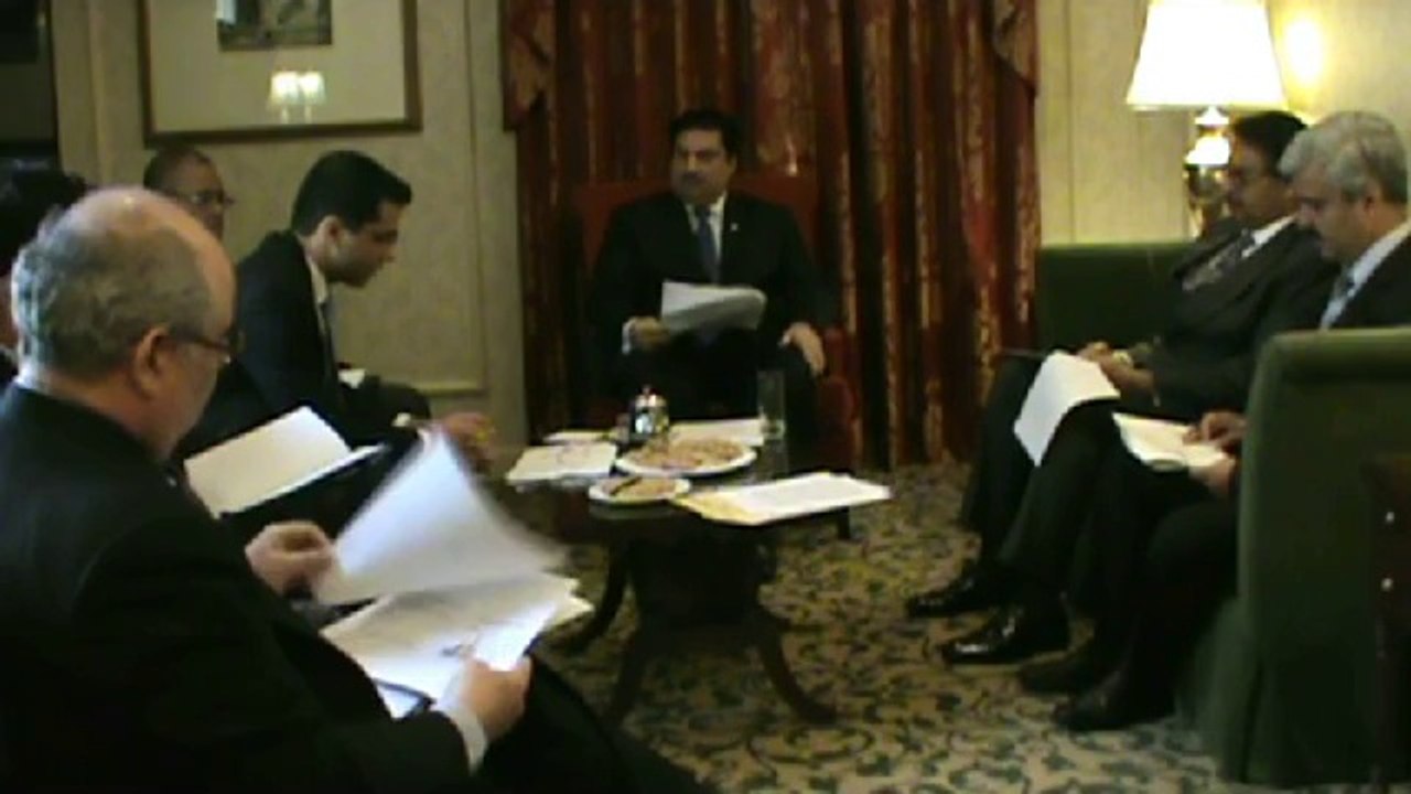 Federal Minister for Commerce Engr. Khurram Dastgir Khan meeting with World Bank Officials Washington DC on May 15, 2014
