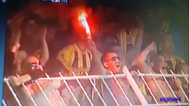 COPA BULGARIA INCHAS METEN FUEGO AL ESTADIO BOTEV PLOVDIV VS LUDOGORETS