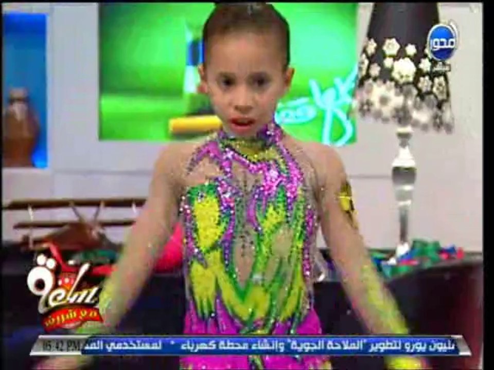 #ساعة_مع_شريف - طريقة عمل دجاج بالفريك والبطيخ وعروض لفريق الجمباز الإيقاعي بنادي وادي دجلة بالمعادي