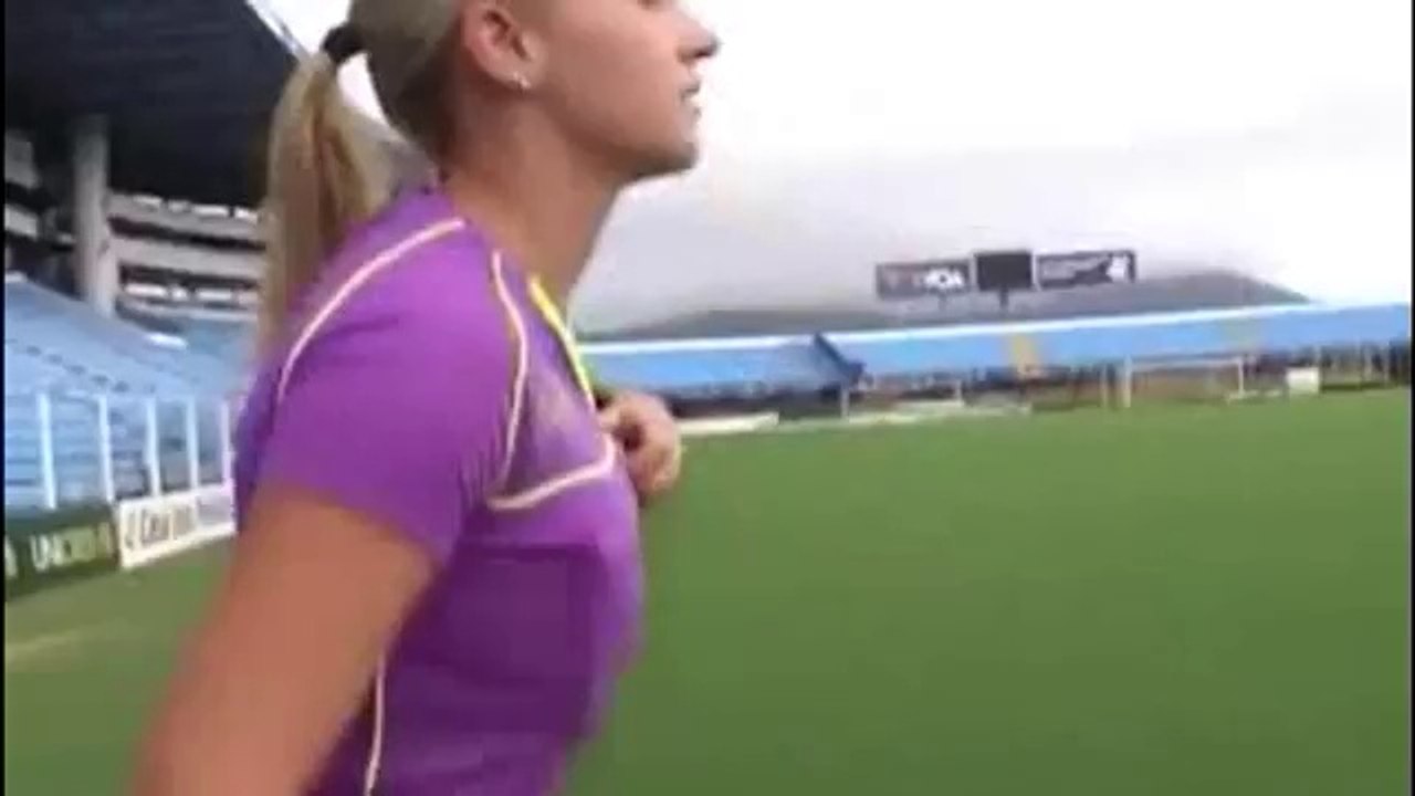 Dünyanın Konuştuğu Seksi Hakem