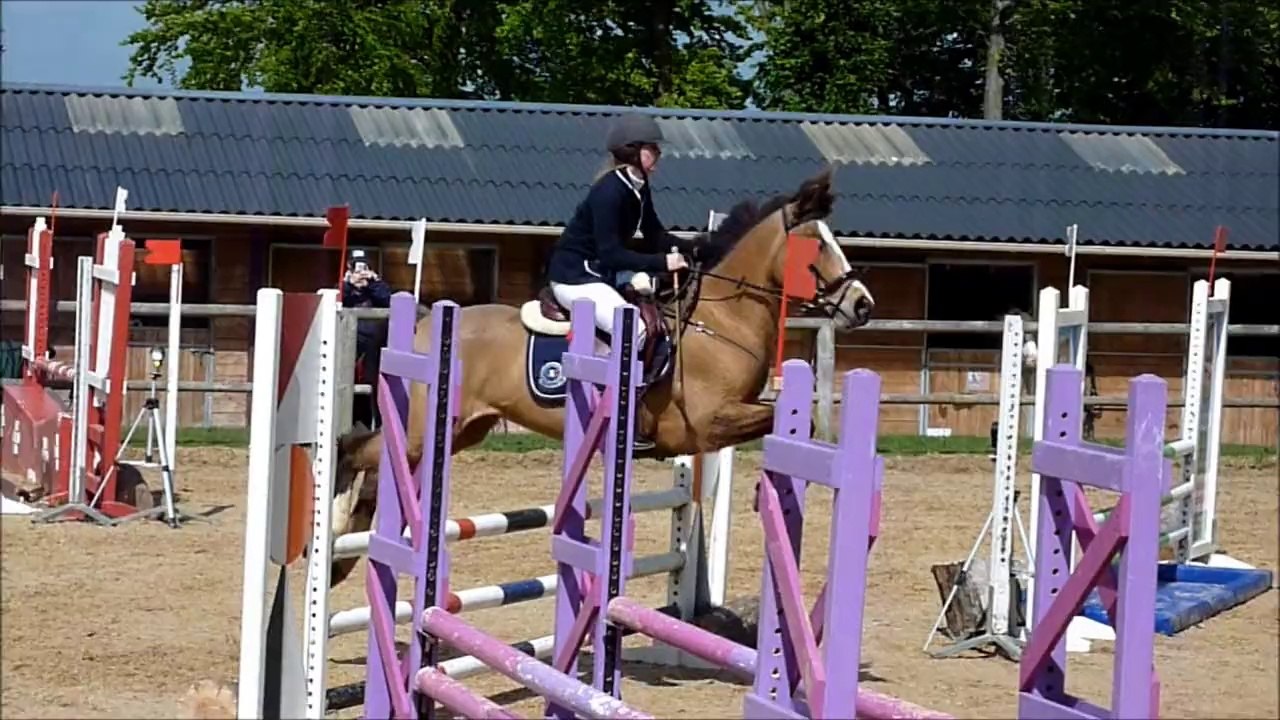 Camille et Prisca - Club 2 GP.