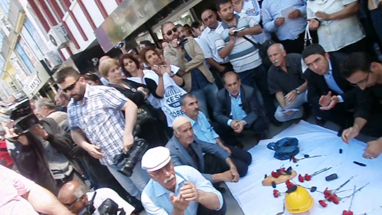 Mazlum Çetinkaya'dan Soma madencilerine ağıt-Sultan Kılıç