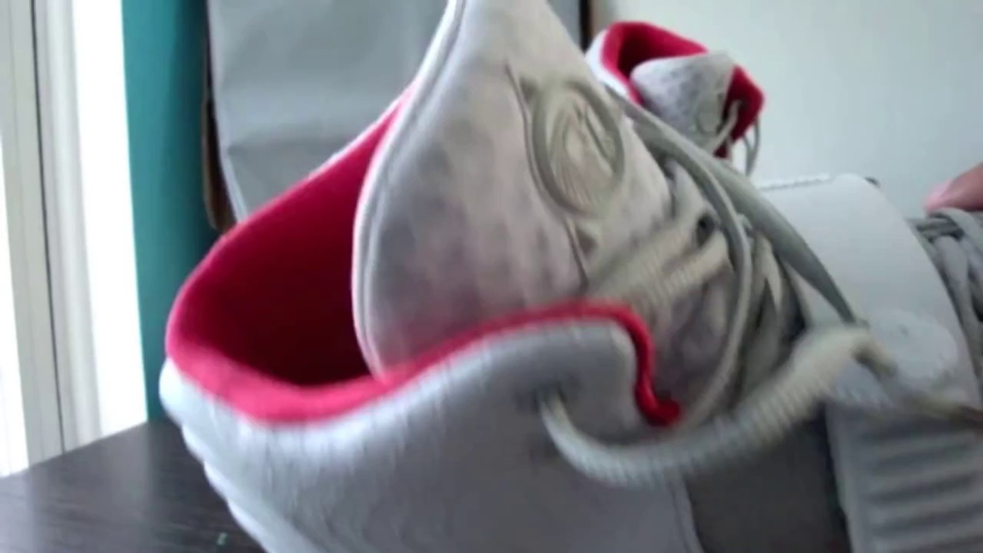Nike air yeezy 2 platinum real vs fake sales
