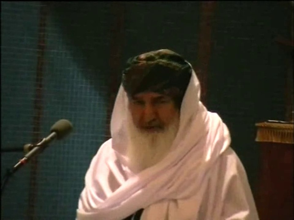 Pir Alauddin Siddiqui Sahib,s dream about Pir Sahib Baghar Shareef(Hanfia Masjid Bradford)2006