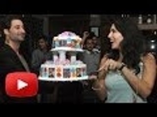 Sunny Leone's Birthday Party - CHECKOUT