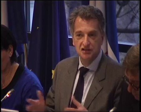 Examen du rapport sur l’évaluation du cycle de Doha de M. Hervé Gaymard et de Mme Marietta Karamanli - Mardi 29 Novembre 2011