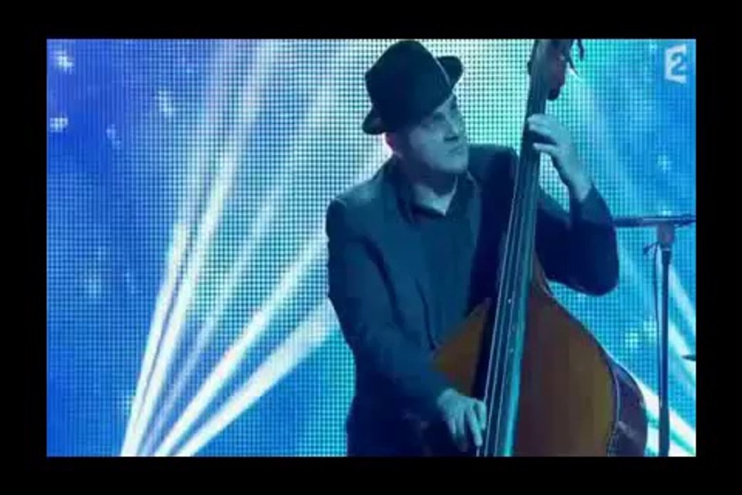 ZAZ   -   Petite  Marie   -   In Live  -