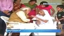 Modi meets mother and seeks blessings
