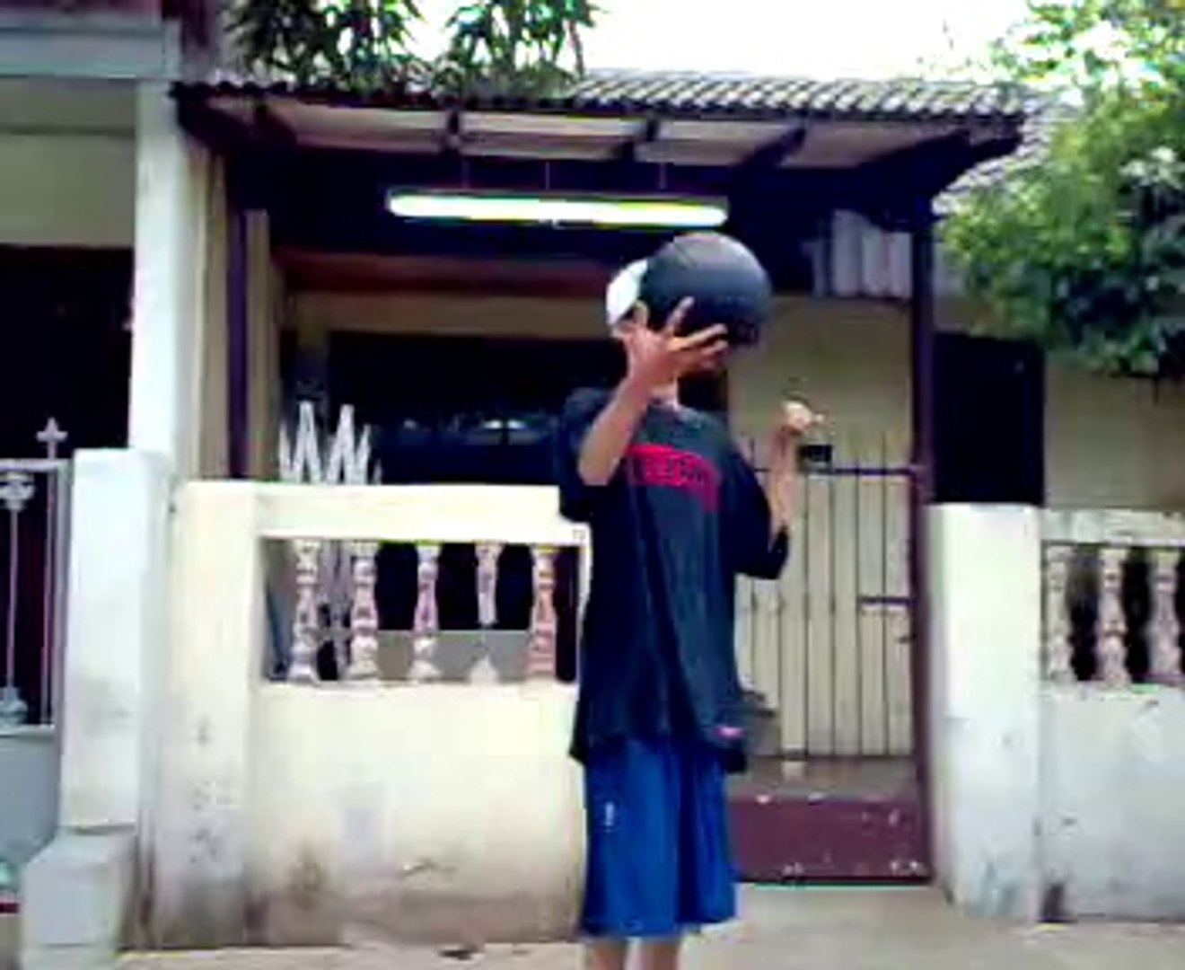 ⁣Street Basketball