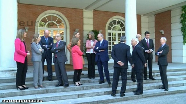 Foto de familia del nuevo Consejo de Ministros