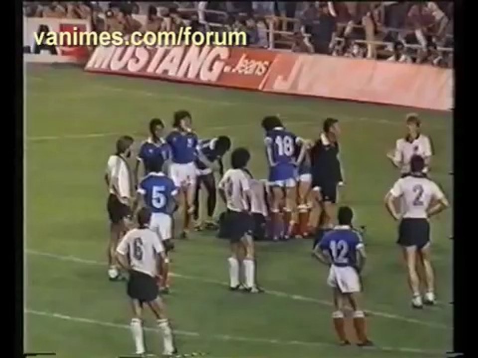 Schumacher collision with Battiston 82