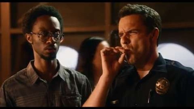 Lets be Cops - Clip Bring die Situation unter Kontrolle (Deutsch) HD