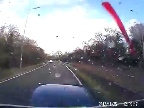 Car VS Truck : Amazing freeway Accident
