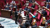 [ARCHIVE] Rythmes scolaires : réponse de Benoît Hamon au député Alain Suguenot lors des questions au Gouvernement à l'Assemblée nationale, le 14 mai 2014