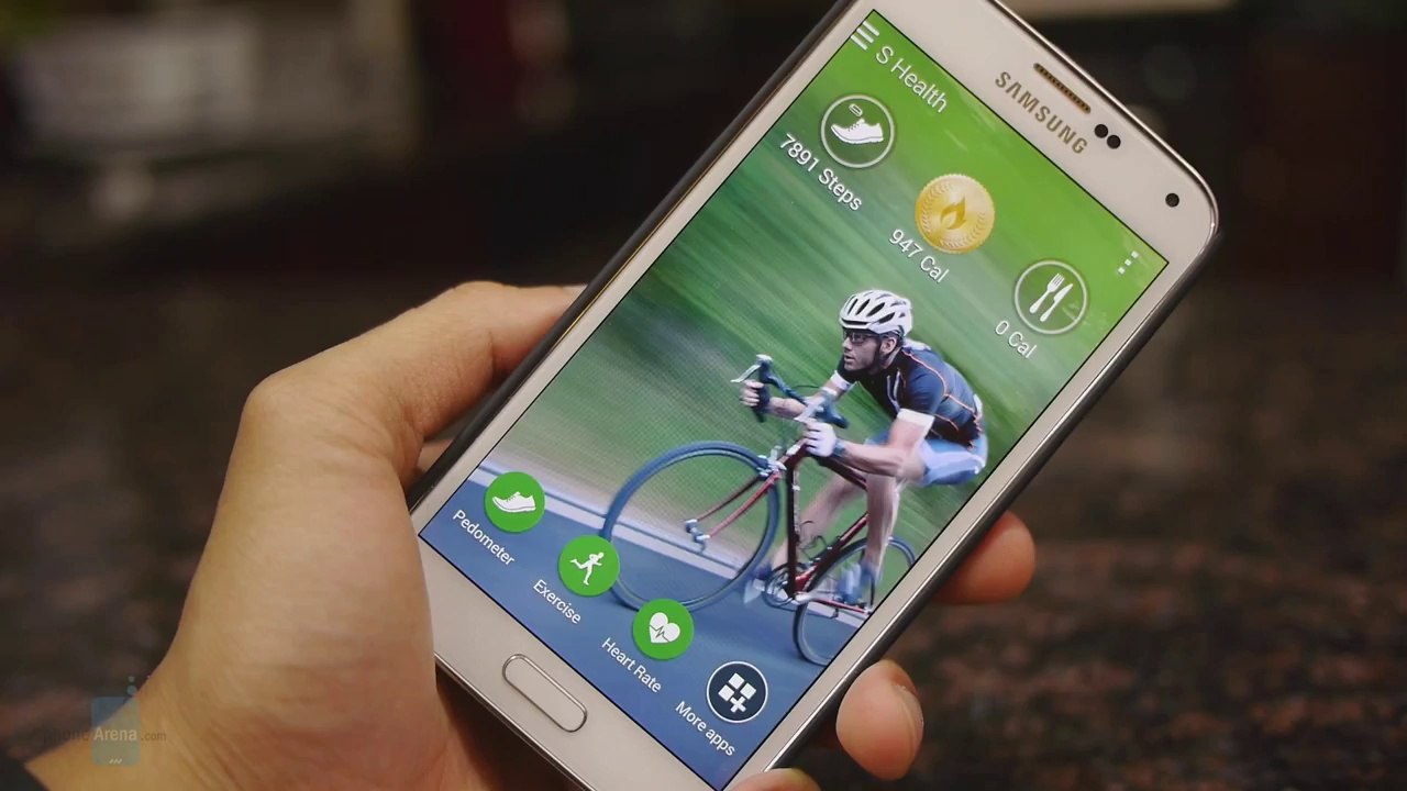 Samsung Gear Fit vs Fitbit Flex